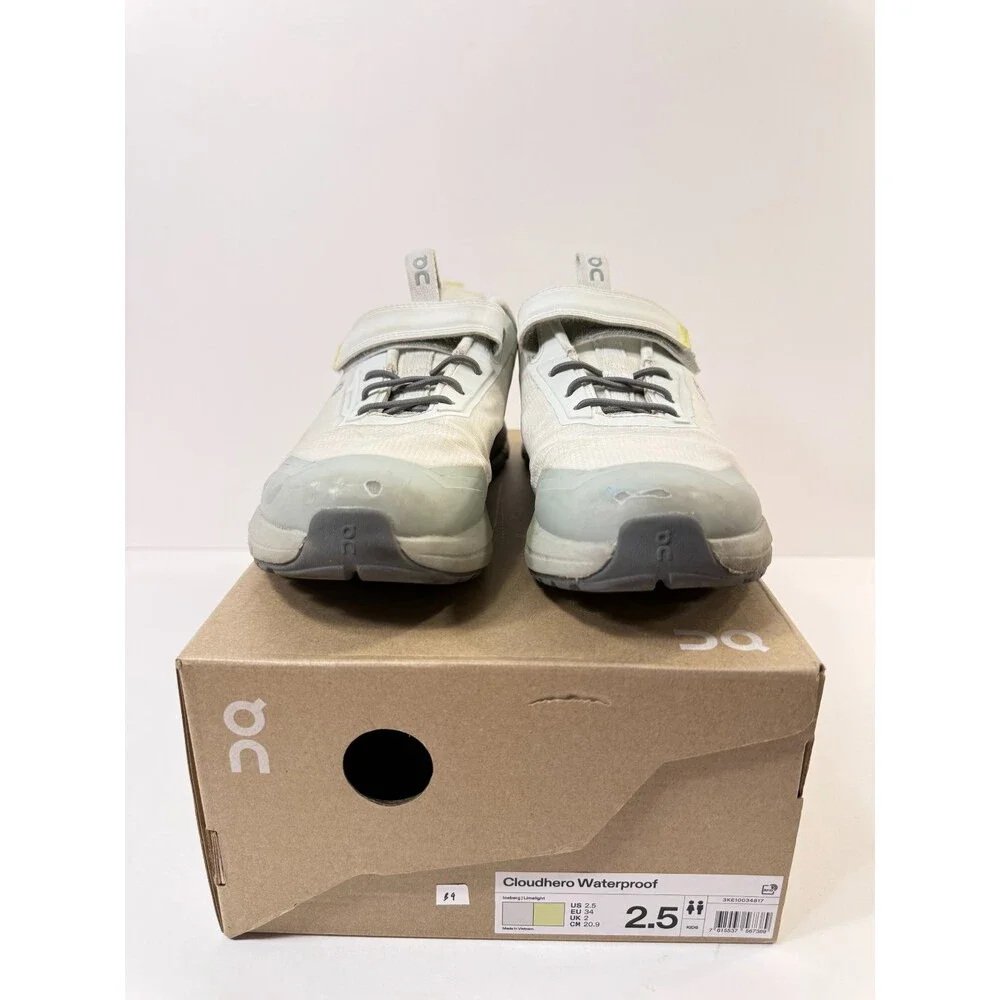 Cloudhero Waterproof Sneakers Grey Running Shoes US 2.5 Youths